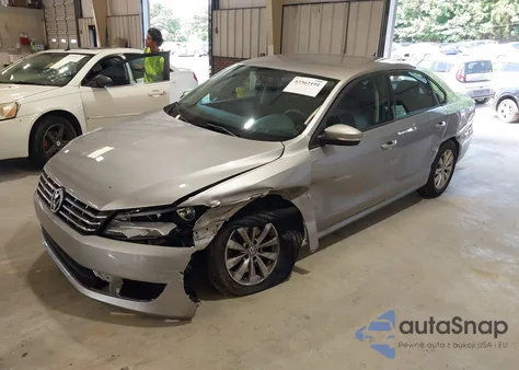 2012 Volkswagen Passat 2.5L S из США, поврежденный, VIN 1VWAP7A30CC079865